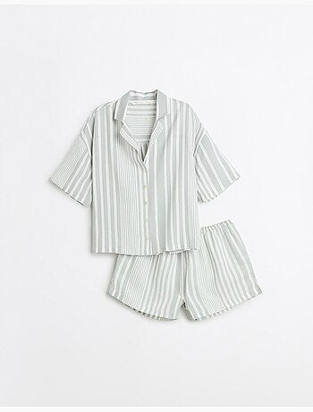 Pijama a rayas, MO Fashion