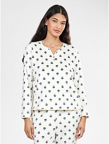 Pijama camisero estampado étnico