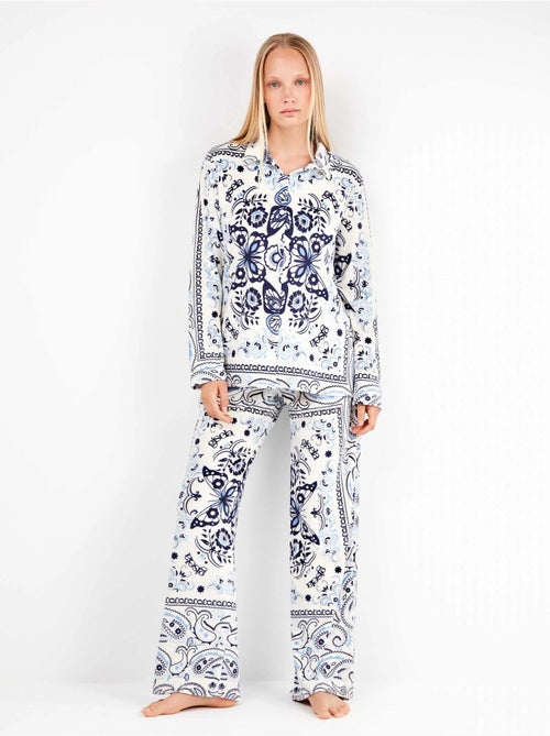 Pijama camisero largo estampado paisley en polar elástico - Kiabi Pijama camisero largo estampado paisley en polar elástico - Kiabi