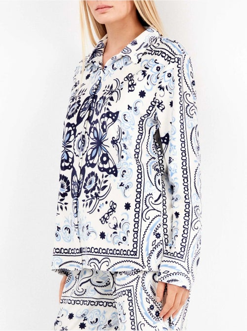Pijama camisero largo estampado paisley en polar elástico - Kiabi Pijama camisero largo estampado paisley en polar elástico - Kiabi