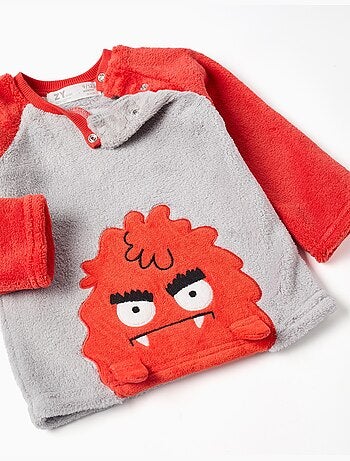 Pijama cómodo con detalles