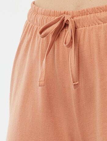 Pijama de 2 piezas con camiseta + pantalón corto minimalista
