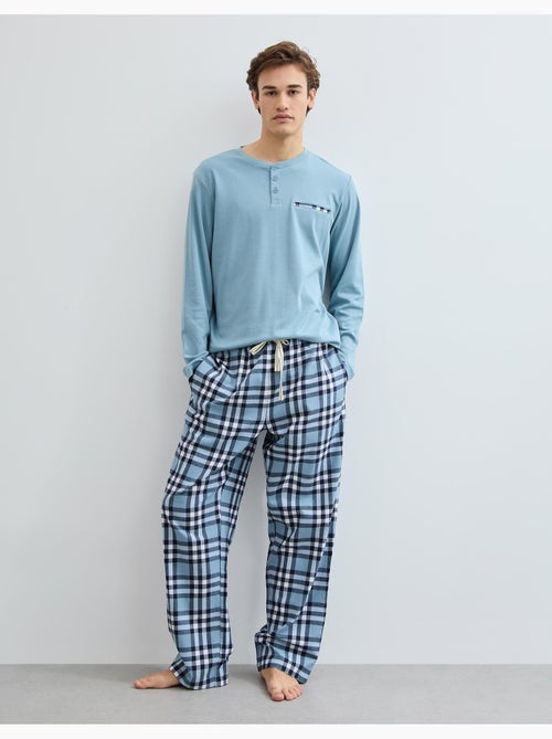 Pijama de cuadros, MO Fashion - Kiabi Pijama de cuadros, MO Fashion - Kiabi