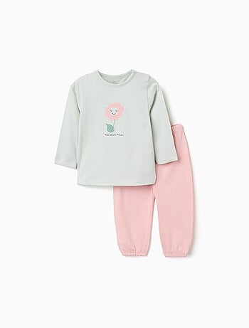 Pijama de manga larga con estampado de flores