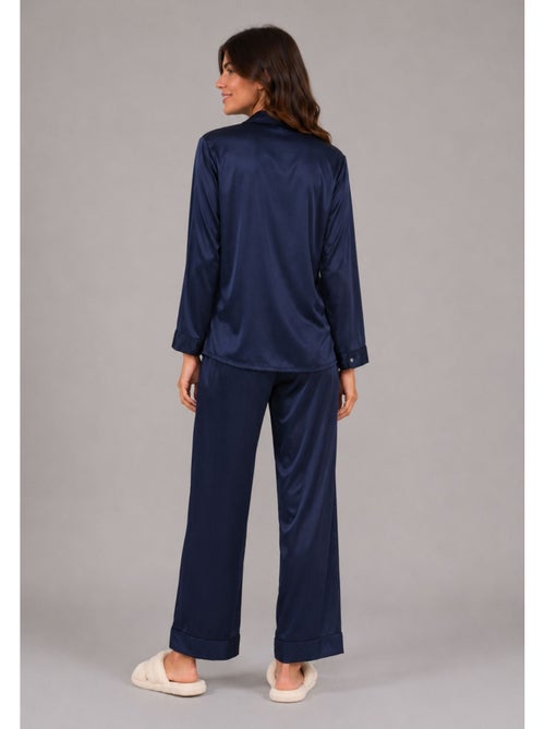 Pijama de satén fluido Kebello - Kiabi Pijama de satén fluido Kebello - Kiabi