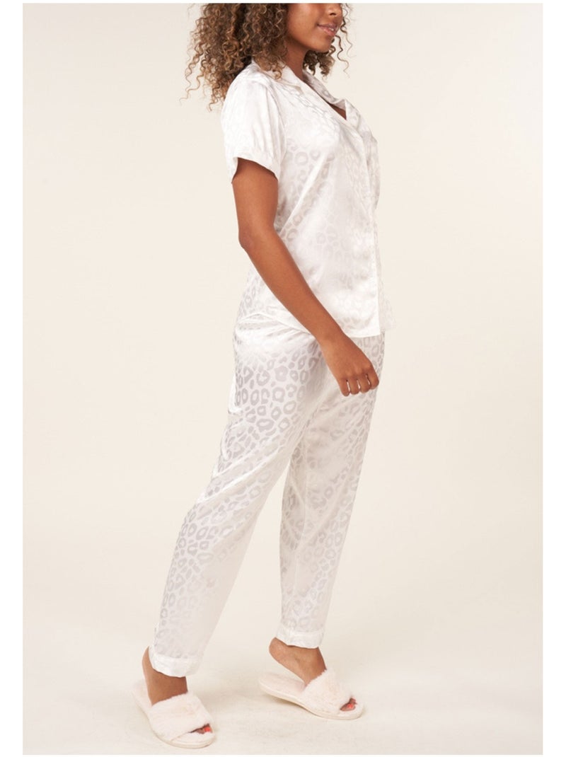 Pijama de satén fluido Kebello Blanco - Kiabi