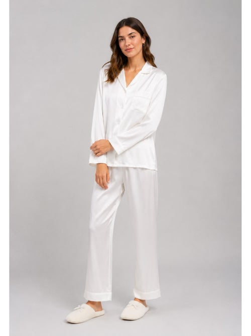 Pijama de satén fluido Kebello - Kiabi Pijama de satén fluido Kebello - Kiabi