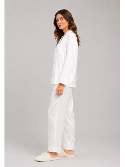 Pijama de satén fluido Kebello - Kiabi Pijama de satén fluido Kebello - Kiabi