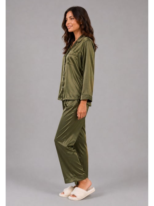 Pijama de satén fluido Kebello - Kiabi Pijama de satén fluido Kebello - Kiabi