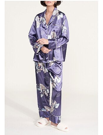 Pijama de satén fluido Kebello