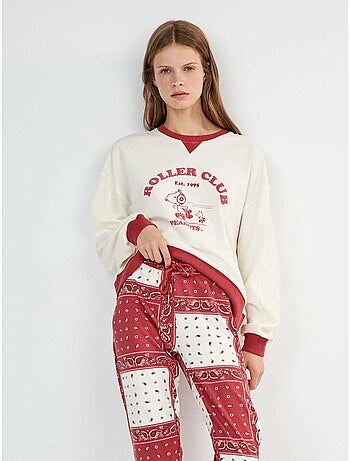 Pijama de snoopy con pantalón estampado paisley