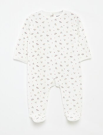 Pijama de terciopelo con adorno