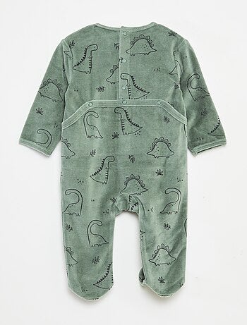 Pijama de terciopelo con adorno