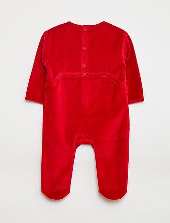 Pijama de terciopelo con adorno