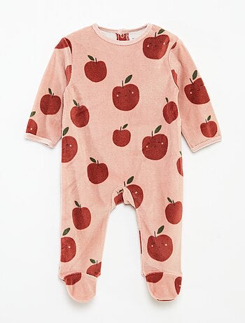 Pijama de terciopelo con adorno