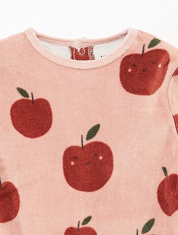 Pijama de terciopelo con adorno