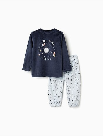 Pijama de terciopelo con estampado espacial que brilla en la oscuridad