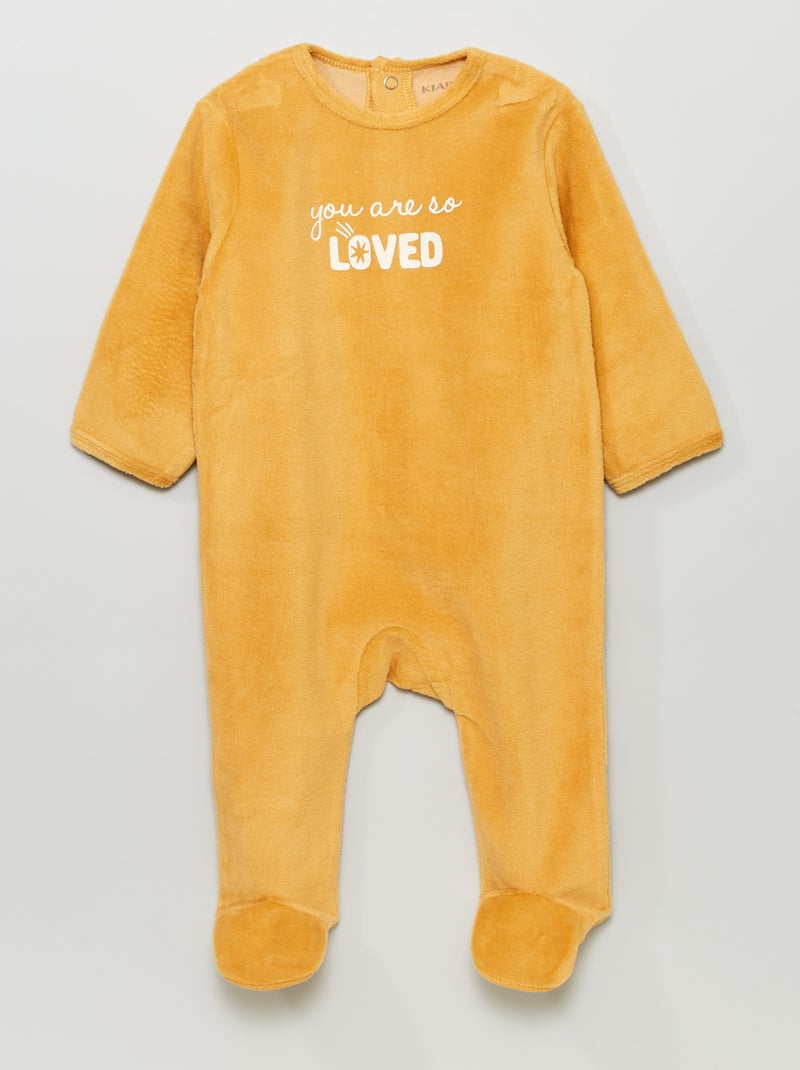 Pijama de terciopelo con mensaje estampado AMARILLO - Kiabi