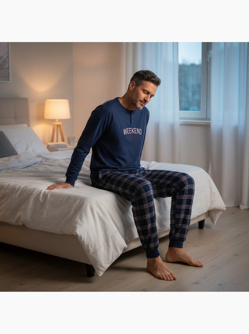 Pijama hombre ozabi polar bordado weekend vibes - Kiabi