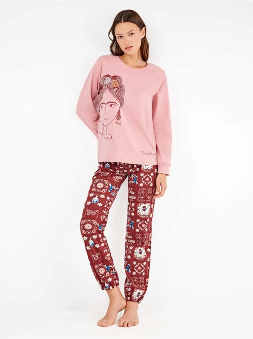 Pijama largo de frida kahlo en tejido de punto con algodón - Kiabi Pijama largo de frida kahlo en tejido de punto con algodón - Kiabi