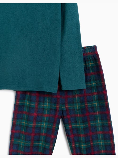 Pijama polar de navidad, mo fashion - Kiabi Pijama polar de navidad, mo fashion - Kiabi
