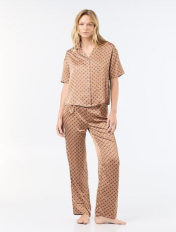 Pijama satinado estampado