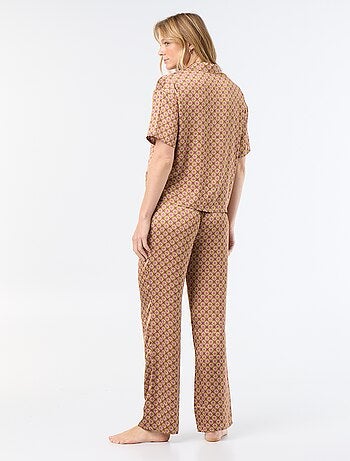 Pijama satinado estampado