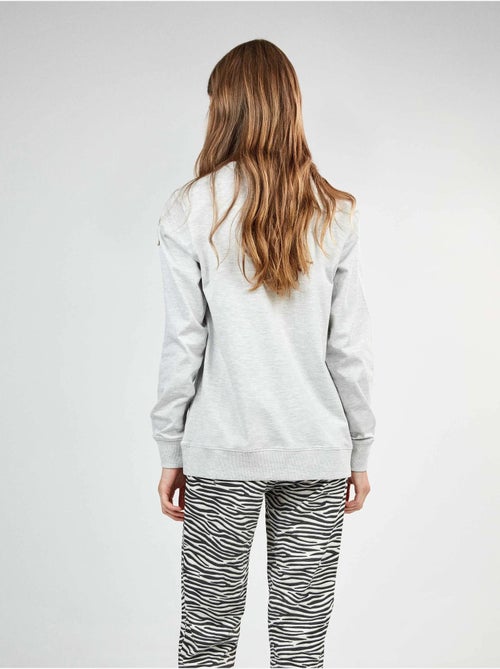 Pijama sex and the city con pantalón estampado animal print - Kiabi Pijama sex and the city con pantalón estampado animal print - Kiabi