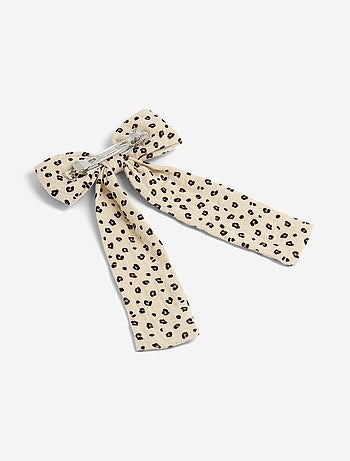 Pinza con lazo grande estampado