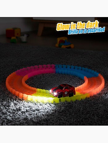 Pista de coches que brilla en la oscuridad 131 piezas speed & go