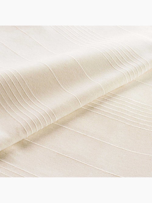 Plaid liso de policotón para sofá o cama - Kiabi Plaid liso de policotón para sofá o cama - Kiabi