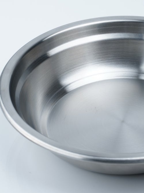 Plato hondo de acero inoxidable Thermobaby sin BPA 18 x 23 x 4 cm - Kiabi Plato hondo de acero inoxidable Thermobaby sin BPA 18 x 23 x 4 cm - Kiabi