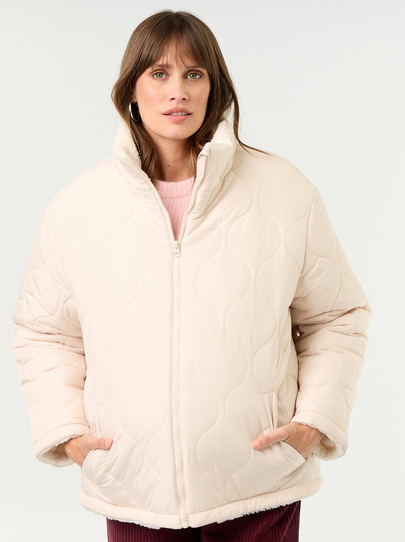 Plumífero de maternidad acolchado con interior de sherpa Beige - Kiabi