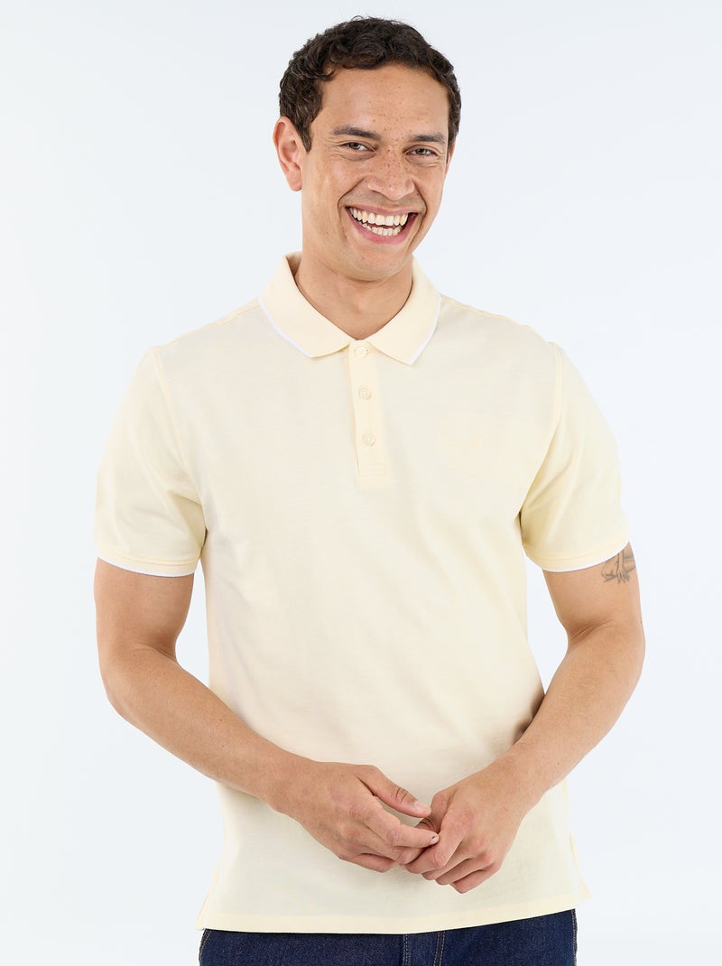 Polo con bordado en el pecho Amarillo - Kiabi