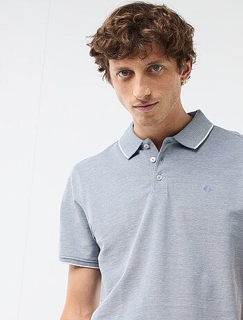 Polo con bordado en el pecho