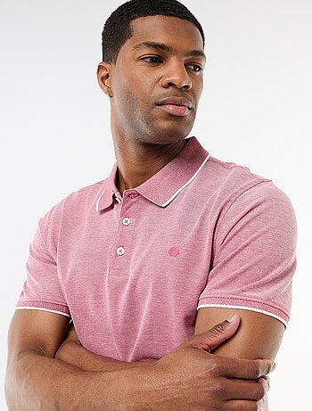 Polo con bordado en el pecho