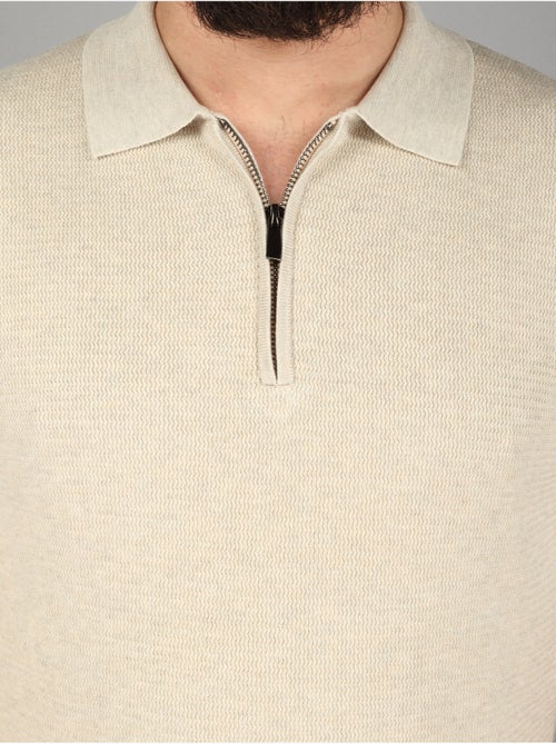 Polo con cuello con cremallera - Frilivin - Kiabi Polo con cuello con cremallera - Frilivin - Kiabi