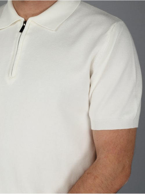 Polo con cuello con cremallera - Frilivin - Kiabi Polo con cuello con cremallera - Frilivin - Kiabi