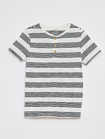 Polo con cuello panadero