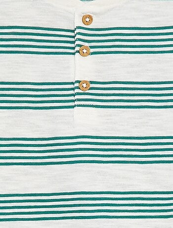 Polo con cuello panadero