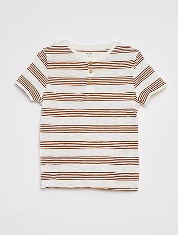 Polo con cuello panadero