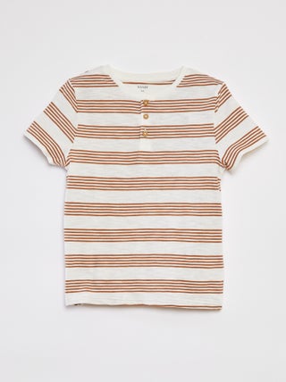 Polo con cuello panadero