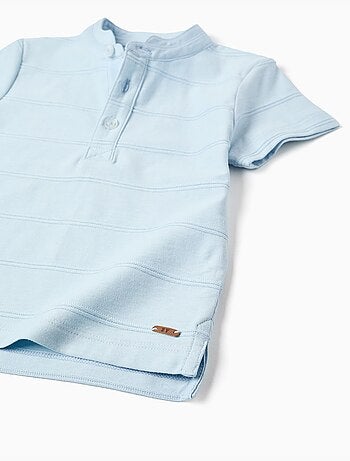 Polo de algodón con líneas en relieve y cuello mao