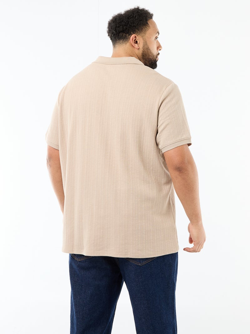 Polo de corte regular y manga corta Beige - Kiabi