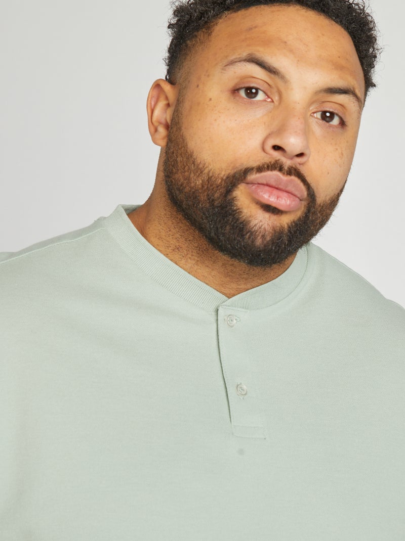 Polo de manga corta con cuello panadero VERDE - Kiabi