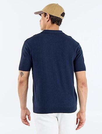 Polo de manga corta con cuello sin botones