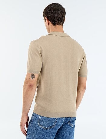 Polo de manga corta con cuello sin botones