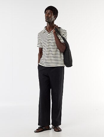 Polo de manga corta en material de fantasía