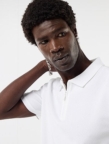 Polo de nido de abeja con cuello de cremallera