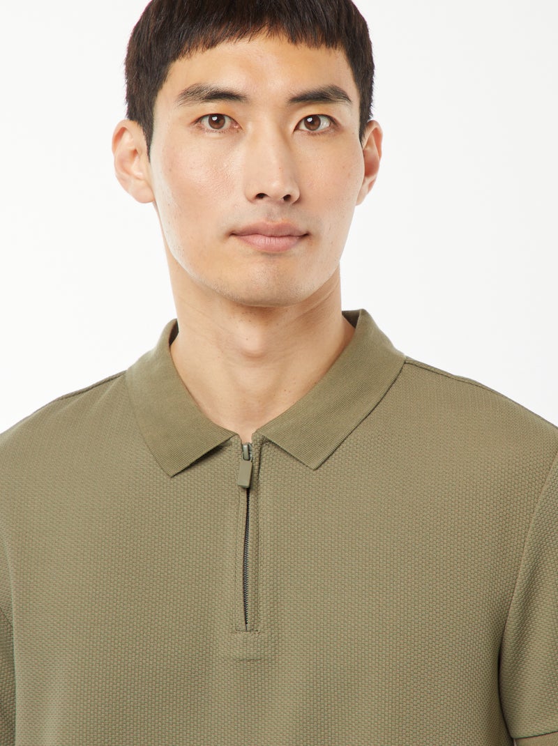 Polo de panal de abeja con cremallera en el cuello VERDE - Kiabi
